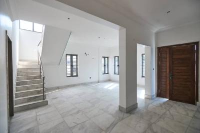 4 Bedroom Semi Detached House with 1 Room Domestic Staff Quarters, George Omonubi Street, Lekki Phase 1, Lekki, Lagos, Semi-detached Duplex for Rent