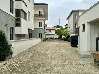 4 Bedroom Semi Detached House with 1 Room Domestic Staff Quarters