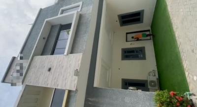 Distress Neatly Used, Well Maintained Vacant 4-bedroom Terrace Duplex, Ikota, Lekki, Lagos, Terraced Duplex for Sale