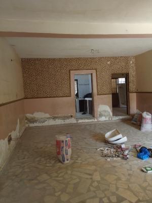 a Strategic Massive Apartment, Close Wuse District Hospital, Zone 3, Wuse, Abuja, Flat / Apartment for Rent