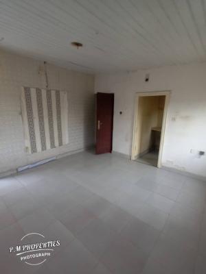 Mini Flat, Makogi, Magboro, Ogun, Mini Flat (room and Parlour) for Rent