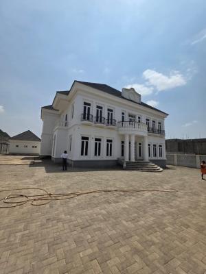 5 Bedrooms Stand Alone Detached Duplex Located in a Serene Environment, Guzape District, Abuja, Detached Duplex for Sale