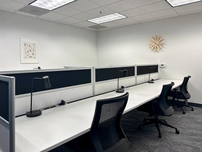 Find a Dedicated Desk, Office Space, 15 Beach Road, Jos North, Plateau, Office Space for Rent