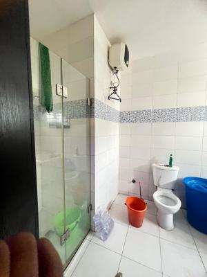 Spacious Room in a Shared Apartment, Agungi, Lekki, Lagos, Self Contain (single Rooms) for Rent