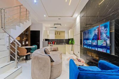 Nicely Furnished 1 Bedroom Apartment, Lekki Phase 1, Lekki, Lagos, Flat / Apartment Short Let