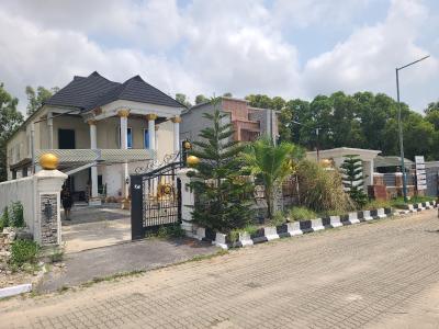 Beautiful Spacious 6 Bedroom Fully Detached Mansion with Swimming Pool, Mayfair Garden Estate Awoyaya Lekki Epe Express Way, Awoyaya, Ibeju Lekki, Lagos, Detached Duplex for Sale