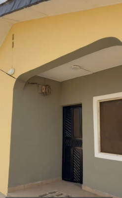 Three Bedroom Bungalow, Mowe Town, Ogun, House for Sale