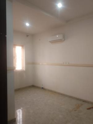 Very Decent Self Con, 2nd Avenue, Gwarinpa, Abuja, Self Contain (single Rooms) for Rent