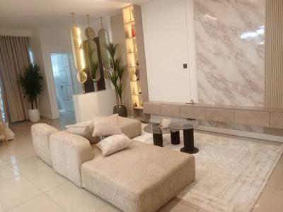 Luxury 3 Bedroom Flat with Bq, Lekki, Lekki Phase 1, Lekki, Lagos, Flat / Apartment for Rent