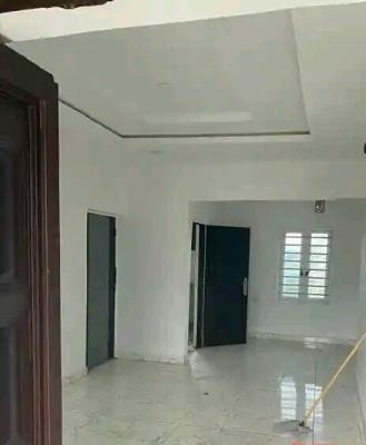 Executive Standard Roomself Contain, Surulere, Surulere, Lagos, Self Contain (single Rooms) for Rent