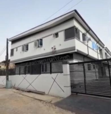 2 Bedroom Apartment, Peace Estate, Kudirat Abiola Way, Ikeja, Lagos, Flat / Apartment for Sale