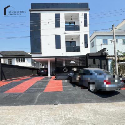 an Elegant 2 Bedroom Flat with Bq, Lekki Phase 1, Lekki, Lagos, Flat / Apartment for Sale