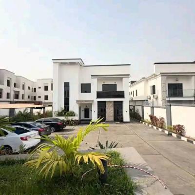 5 Bedroom Fully Detached Duplex with 2 Rooms Bq, Guzape District, Abuja, Detached Duplex for Sale