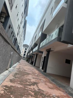 4 Bedroom Terrace Duplex, Oniru Palace Estate, Victoria Island (vi), Lagos, Terraced Duplex for Sale