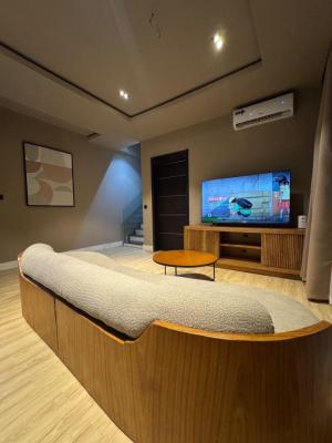 2 Bedroom Apartment, Ikeja, Ikeja Gra, Ikeja, Lagos, Flat / Apartment Short Let