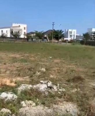 Waterfront 2000sqm   Title: Updc Deed of Assignment, Pinnick Beach Estate, Osapa, Lekki, Lagos, Residential Land for Sale