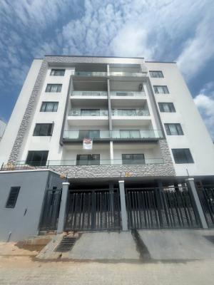 Two Bedroom Apartment, Lekki Phase 1, Lekki, Lagos, Flat / Apartment for Sale