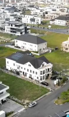 Land Measuring 1,000sqm (no Premium), Cowrie Creek Estate, Ikate, Lekki, Lagos, Residential Land Joint Venture