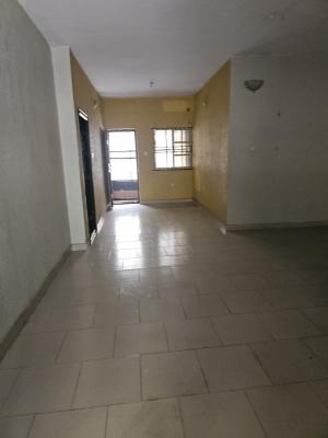 Decent & Clean 3 Bedroom Flat Apartment, Gra Phase 1, Magodo, Lagos, Flat / Apartment for Rent