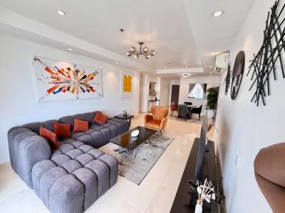 Sea View 2-bedroom Fully Furnished Apartment, Bluewater Residences / Sapphire Tower, Lekki Phase 1, Lekki, Lagos, Flat / Apartment for Rent