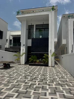 Classy  5  Bedrooms with a Swimming Pool, Lekki, Lagos, Detached Duplex for Sale