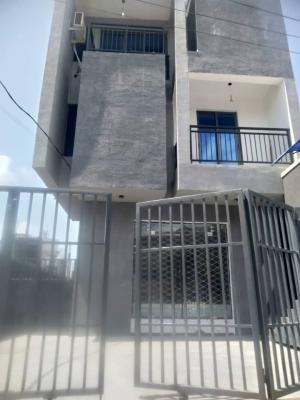 Spacious Two Bedroom Flat, Ologolo, Lekki, Lagos, Flat / Apartment for Rent