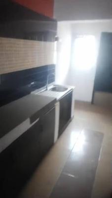 Lovely 3 Bedroom Flat, Anthony, Maryland, Lagos, Flat / Apartment for Rent