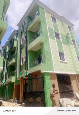 *relatively Newly Built Delicious Mini Flat (room N Parlor Self Contai, Surulere, Lagos, Flat / Apartment for Rent