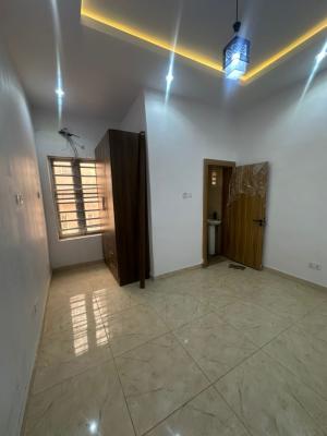 Comfortable Upstairs Single Room, Idado, Lekki, Lagos, Self Contain (single Rooms) for Rent
