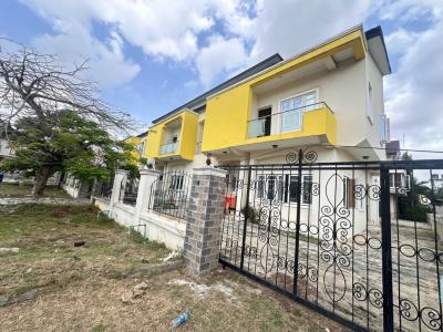 Top Luxury 2 Bedroom Apartment, Orchid Road, Lekki, Lagos, Flat / Apartment for Rent