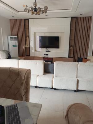New Luxuriously Furnished 3bedroom with 24/7 Light, Lekki Phase 1, Lekki, Lagos, Flat / Apartment for Rent