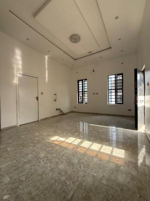 Standard N Massive Master Bedroom, Royal Mew Court, Royal Pine Estate Orchid Road, Lekki, Lagos, Self Contain (single Rooms) for Rent