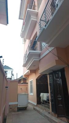 Executive 2brdroom Apartment, Yaba, Lagos, Flat / Apartment for Rent