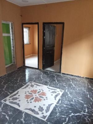 Nice 2bed, Yaba, Lagos, Flat / Apartment for Rent