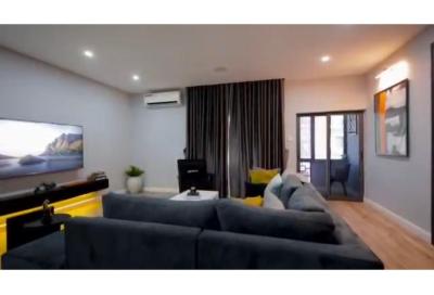 Luxurious Newly Furnished 2 Bedroom En Suite Flat, Katampe, Abuja, Block of Flats for Sale