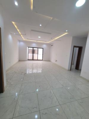 Luxury Brand New 2 Bedroom Apartment with Gym & Elevator, in an Estate, Lekki Phase 1, Lekki, Lagos, Flat / Apartment for Rent