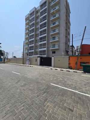 Well and Nice Furnished 3 Bedroom Apartment 4th Floor, Off Ajose Adeogun Behind Zenith Bank, Victoria Island (vi), Lagos, Flat / Apartment for Rent