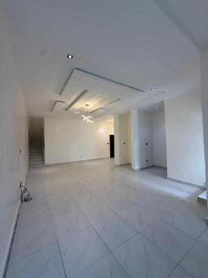 4 Bedrooms Semi Detached Duplex with a Maids Room, Engineer Lere Adigun Gra, Bashorun, Ibadan, Oyo, Semi-detached Duplex for Rent