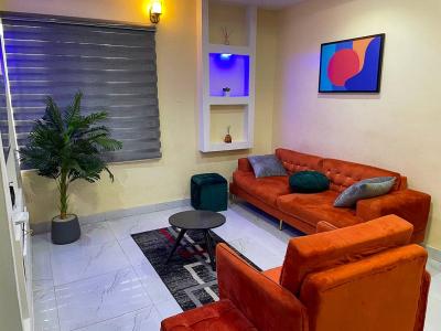 2 Bedroom Apartment, Gra, Ogudu, Lagos, Flat / Apartment Short Let