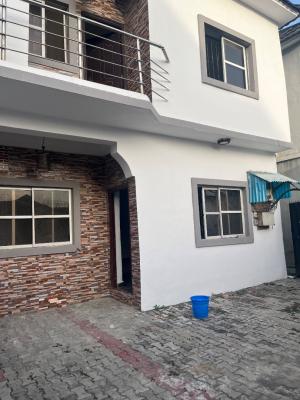 Renovated 4 Bedrooms Duplex, Bq, Self Compound, Idado Estate, Lekki, Lagos, Semi-detached Duplex for Sale