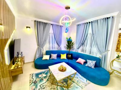 Executive 1-bedroom Apartment  Lekki Phase 1  24/7 Power  Pool, Off Admiralty Way/ Adebayo Doherty Street, Lekki Phase 1, Lekki, Lagos, Mini Flat (room and Parlour) Short Let