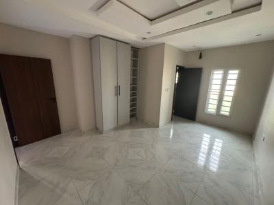 a Very Specious 3 Bedroom Terrace Duplex in a Service Estate, Lekki Right, Lekki, Lagos, House for Rent