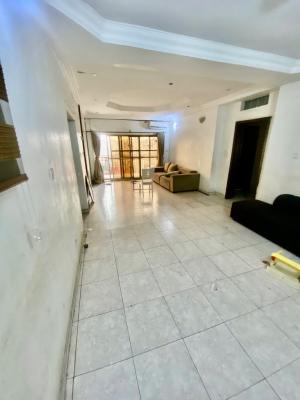 Spacious 3-bedroom Available, Agungi, Lekki, Lagos, Flat / Apartment for Rent