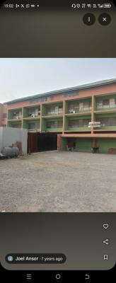 Commercial Building on 3700sqm, Directly on Ikorodu Road By Onipanu Bus Stop, Onipanu, Shomolu, Lagos, Commercial Property for Sale