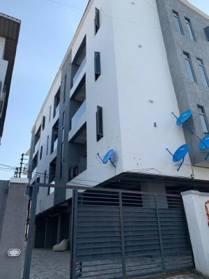 Serviced 2 Bedroom Apartment in a Secured Estate, Ologolo, Lekki, Lagos, Flat / Apartment for Rent