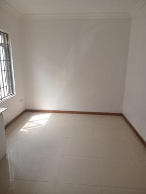 Spacious Room Bq with Shared Kitchen, Royal Pine Estate Gate 3, Orchid Road, Lekki, Lagos, Self Contain (single Rooms) for Rent
