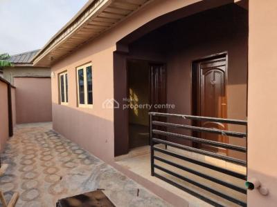 2 Bedroom Flat in Apele, Sapele, Delta, Flat / Apartment for Rent