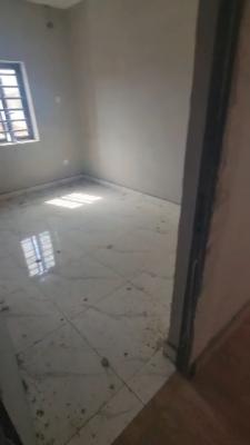 Executive Luxury 2-bedroom Apartment in, Off Market Street, Shomolu, Lagos, Flat / Apartment for Rent