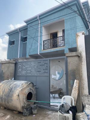 Executive Standard and Spacious  2 Bedroom Flats, Gbagada, Lagos, Flat / Apartment for Rent