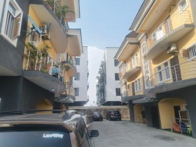 3 Bedroom Apartment with Excellent Facilities, Off Orchid Road, Lekki, Lagos, Flat / Apartment for Rent
